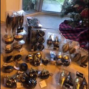 NEW HOLIDAY ORNAMENTS